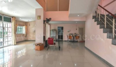 จองด่วน ทาวน์เฮ้าส์ 2 ชั้นครึ่ง สรานนท์ ติวานนท์ - ปากเกร็ด หลังมุม - รูปที่ 2