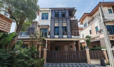 ราคาพิเศษ บ้านเดี่ยว 3 ชั้น หมู่บ้าน นนทรี รีเจ้นท์ ราชพฤกษ์ หลังมุม ใกล้ เซ็นทรัลเวสต์วิลล์
