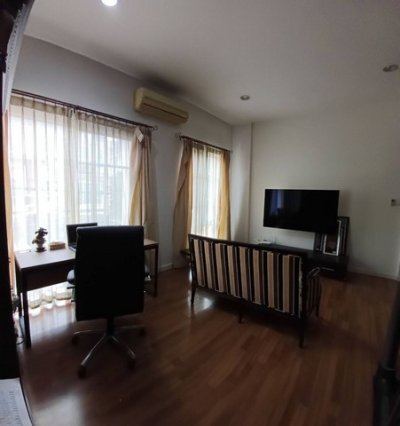 ขายทาวน์โฮม 3 ชั้น 3 ห้องนอน ห้องน้ำในตัวทุกห้อง พื้นที่ใช้สอยประมาณ 180 ตร.ม.  โครงการ พลัส ซิตี้พาร์ค เอกมัย–รามอินทรา - รูปที่ 8