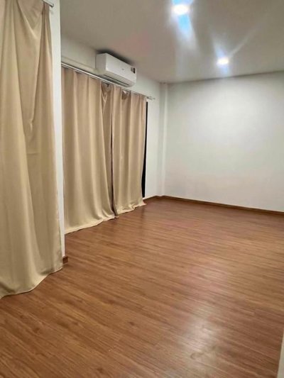 ขายทาวน์โฮม3ชั้นหมู่บ้านลุมพินีทาวน์เพลสสุขุมวิท-ศรีนครินทร์สุขุมวิท113หลังมุมใกล้BTSสำโรง - รูปที่ 5