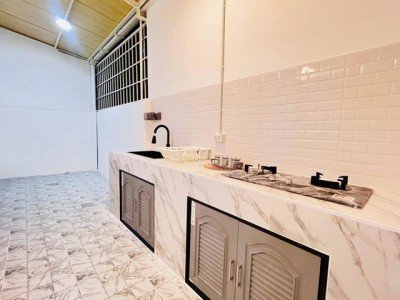 รีโนเวทใหม่ทั้งหลัง! บ้านสวยพร้อมอยู่  หมู่บ้านกีรติ หนองรี – ชลบุรี  24.5 ตร.วา  2 ห้องนอน | 1 ห้องน้ำ - รูปที่ 6