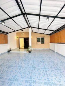 บ้านสวยสไตล์รีสอร์ทรีโนเวทใหม่ทั้งหลัง 100% หมู่บ้านศิลากร พานทอง พื้นที่ 22.5 ตารางวา  2 ห้องนอน1 ห้องน้ำ - รูปที่ 4