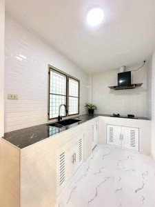 บ้านสวยสไตล์รีสอร์ทรีโนเวทใหม่ทั้งหลัง 100% หมู่บ้านศิลากร พานทอง พื้นที่ 22.5 ตารางวา  2 ห้องนอน1 ห้องน้ำ - รูปที่ 7
