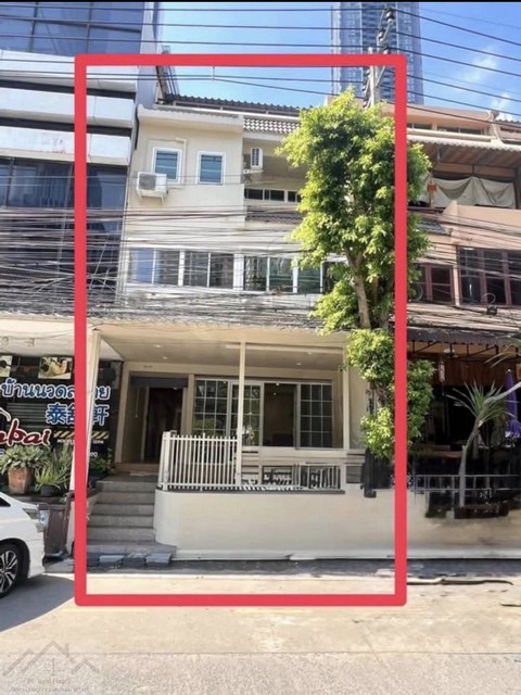 T26-636 ให้เช่า สำนักงาน - ชั้นทั้งหมด 4 ชั้น กรุงเทพ