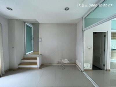ขายทาวน์โฮม 3 ชั้น กรีนิช รามอินทรา คันนายาว กรุงเทพ - รูปที่ 2