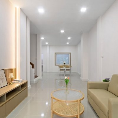 าวน์โฮม 2 ชั้น รีโนเวทใหม่ หมู่บ้านร่มโพธิ์ บางบัวทอง ติดถนนใหญ่ ใกล้สถานีรถไฟฟ้าสี่แยกบางพลู พร้อมอยู่ - รูปที่ 6