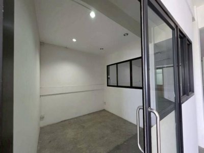 HR 10335 ให้เช่า ขายโฮมออฟฟิศ 4.5 ชั้น 2 คูหา 520 ตรม. ตีทะลุเป็นคูหาเดียวแล้ว ซอยนวมินทร์ 80 เข้าซอยเล็กน้อย ใกล้โลตัสนวมินทร์ - รูปที่ 8