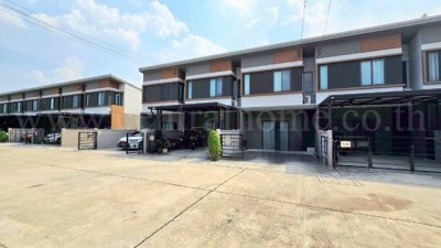 ขาย ราคาพิเศษ ทาวน์โฮม พลีโน่ ทาวน์ พหลโยธิน - ลำลูกกา พร้อมอยู่ ถูกสุดในโครงการ - รูปที่ 8