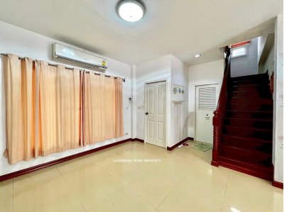LM26-0103 ขายบ้านแฝด 2 ชั้น รุ่งอรุณเพลส ซอยวัดส้มเกลี้ยง พื้นที่ 35.7 ตรว 3นอน 3น้ำ ใกล้พลัสมอลล์ บางใหญ่ - รูปที่ 2