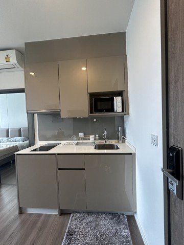 Whizdom Essence spacious clean 14th floor BTS Punnawithi - รูปที่ 2