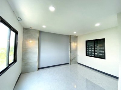 เหมาะสำหรับธุรกิจ คลังสินค้า โรงงานให้เช่าแบบ 3 in 1 โกดัง ออฟฟิศ ใกล้ตลาดนัดสองฝั่งคลอง 1.4 กม.เนื้อที่ 120 ตร.ว.พื้นที่ใช้สอย 282 ตร.ม - รูปที่ 5