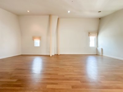 ขายทาวน์โฮม 3 ชั้น หมู่บ้านยูโรโนวา ลาดกระบัง 24/1 กรุงเทพมหานคร - รูปที่ 4