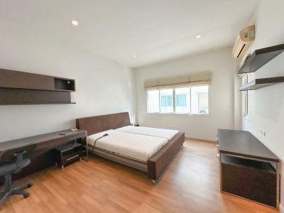 ขายทาวน์โฮม 3 ชั้น หมู่บ้านยูโรโนวา ลาดกระบัง 24/1 กรุงเทพมหานคร - รูปที่ 8