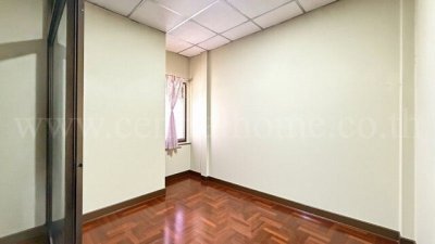 ทาวน์เฮ้าส์ เศรษฐกิจ 33 (สินเนรมิตร) บางแคเหนือ สภาพดี ราคาถูก MRT หลักสอง - รูปที่ 6