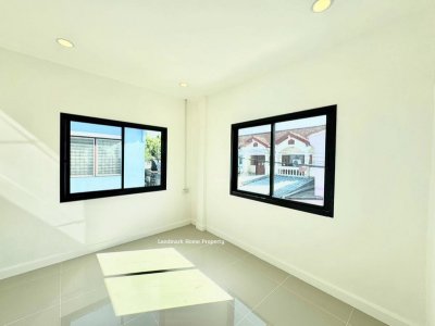 lN-142 ขายทาวน์เฮ้าส์ 2 ชั้น หลังมุม มบ.เกษราวิลล์ พระราม5 - บางกรวย พื้นที่ 16 ตรว 2นอน 2น้ำ - รูปที่ 6
