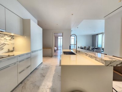 Four Seasons Private Residences Exquisite 3 Bed High Floor Residence with Imported Furnishings - รูปที่ 3
