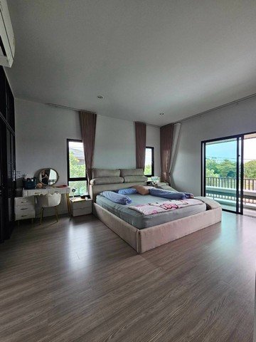 ขาย / ให้เช่า บ้านเดี่ยวหลังใหญ่ สราญสิริ รังสิต แปลงหัวมุม | พื้นที่กว่า 102 ตร.ว. - รูปที่ 3