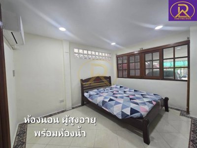 ขายบ้านเดี่ยว หลังใหญ่ หมู่บ้านสหกรณ์  ถนนเสรีไทย  แขวงคลองกุ่ม เขตบางกะปิ กรุงเทพมหานคร - รูปที่ 4