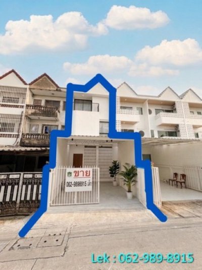 ขายทาวน์โฮม 3 ชั้น รีโนเวทใหม่ทั้งหลัง ซอยรามอินทรา 8
