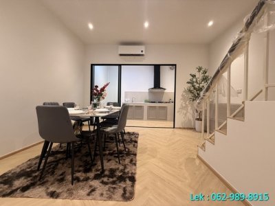 ขายทาวน์โฮม 3 ชั้น รีโนเวทใหม่ทั้งหลัง ซอยรามอินทรา 8 - รูปที่ 5
