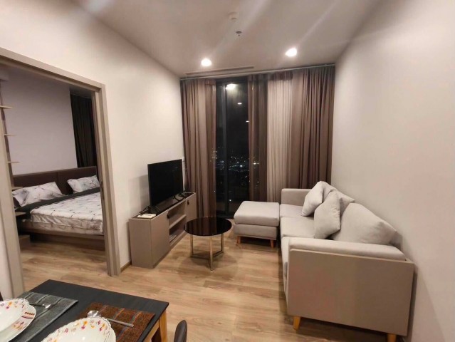 Oka Haus Sukhumvit 36 Spacious Comfortable 37th Floor BTS Thonglor