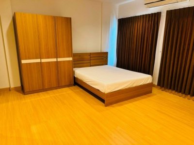 ทาวน์โฮม 3 ชั้นหลังมุม . 3 ห้องนอน 3ห้องน้ำ  บ้านกลางเมือง Urbanion เกษตรนวมินทร์ 2 ซอยลาดปลาเค้า 79 - รูปที่ 2