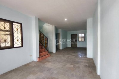 ขายทาวน์เฮ้าส์ หมู่บ้านปิยวรารมย์1 ไทรน้อย ถนนเมน (DD002487) - รูปที่ 3