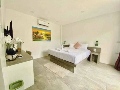 ขายรีสอร์ตหรู 14 ห้องนอน 1 ไร่ 2 งาน 49 ตร.วา ใกล้หาดสวนสน - ระยอง - รูปที่ 6