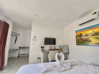 ขายรีสอร์ตหรู 14 ห้องนอน 1 ไร่ 2 งาน 49 ตร.วา ใกล้หาดสวนสน - ระยอง - รูปที่ 5