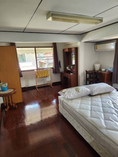 ให้เช่าบ้านเดี่ยว 2 ชั้น 76 ตร.วา 4 ห้องนอน ประชาราษฎร์บำเพ็ญ24 ย่านห้วยขวาง รัชดา เหม่งจ๋าย ใกล้ Mrt ห้วยขวาง - รูปที่ 8