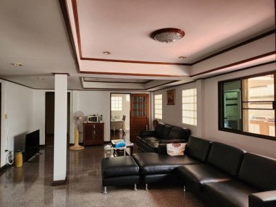 ให้เช่าบ้านเดี่ยว 2 ชั้น 76 ตร.วา 4 ห้องนอน ประชาราษฎร์บำเพ็ญ24 ย่านห้วยขวาง รัชดา เหม่งจ๋าย ใกล้ Mrt ห้วยขวาง - รูปที่ 4