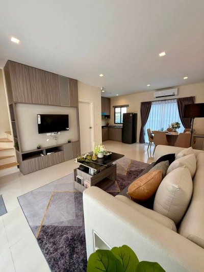 ให้เช่าทาวน์โฮม 3 ชั้น 182 ตร.ม. EIGEN พระราม 9 ถนนเฉลิมพระเกียรติ ร.9 ซอย 89 ใกล้ สน.ประเวศ - รูปที่ 4