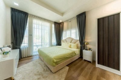 ให้เช่า 44,000 บาท/เดือน เอ็มเพอเรอร์2 Pool Villa สวย #สไตล์โมเดิร์น #รีโนเวทใหม่ #เฟอร์นิเจอร์ครบ ทำเลทอง #น้ำไม่ท่วม - รูปที่ 4