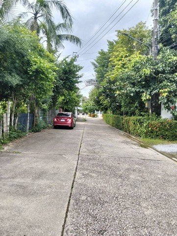 ขายที่ดินสวย ทำเลดี ซอยอินทราวาส 21 หน้าโครงการ หมู่บ้าน ธนภัทร โครงการ 1 - รูปที่ 4