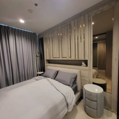 Life One Wireless Convenient Safe 11th Floor BTS PloenChit