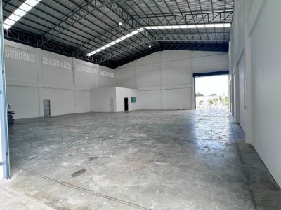 โกดังพร้อมสำนักงาน 1,700 ตรม. พื้นรับน้ำหนัก 3 ตัน ซอยเทศบาล 8 พุทธมณฑลสาย 5 - รูปที่ 2
