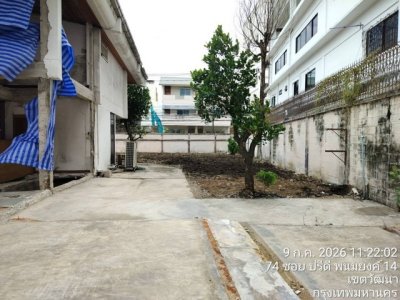 ขายที่ดินขนาดใหญ่พร้อมบ้าน 253 ตร.วา สุขุมวิท71 ปรีดีพนมยงค์ 14 ใกล้ BTS พระโขนง ตัวบ้านและที่ดินเคลียร์ปรับพื้นที่ จอดรถได้กว่า 20 คัน - รูปที่ 6