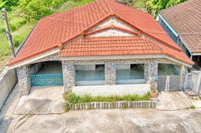 บ้านหน้ากว้าง 3-4 คัน ลาดหลุมแก้ว 2 กม. ให้เช่าบ้านเดี่ยวชั้นเดียว บางเตย สามโคก ปทุมธานี 2-3นอน โกลบอลเฮ้าส์ ปทุมธานี 52 ตร.ว. 208 ตร.ม. - รูปที่ 2