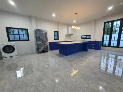 รหัสC7242 ให้เช่า ขายบ้านพลูวิลล่า 3ชั้น Luxuly Pool villa ทำเลสุขุมวิท ใกล้ BTS บางจาก - รูปที่ 5