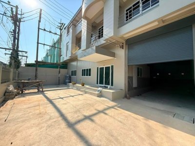 โรงงานปรับปรุงใหม่ ขนาด 800 ตารางเมตร พื้นที่สีม่วง  พระรามสองขาเข้า ก่อนถึงแยกถนนเอกชัย - รูปที่ 2