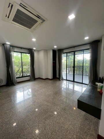 LVPU53596 ให้เช่าบ้านเดี่ยว บ้านเดี่ยว บ้านบุรีรมย์ รามอินทรา – ซาฟารี BAAN BURIROM RAMINDRA – SAFARI ซ.เลียบคลองสอง 23 - รูปที่ 2