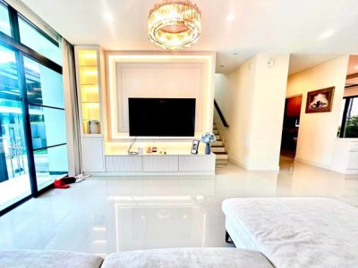ให้เช่า #บ้านเดี่ยว  หมู่บ้านเศรษฐสิริ กรุงเทพกรีฑา , บ้านรีโทเวทใหม่ #ใกล้รรนานาชาติไบรท์ตัน - รูปที่ 3