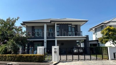 ขายด่วน บ้านเดี่ยว 118.4 ตร.วา บ้านฟ้ากรีนเนอรี่ทิวา ปิ่นเกล้า-สาย 5 แปลงมุม หน้าสวน