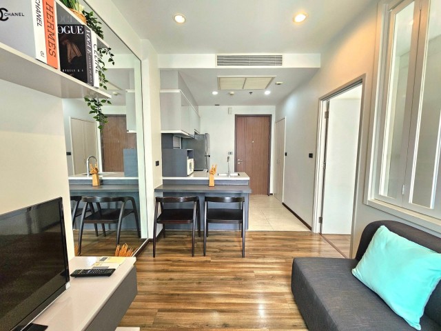 Wyne by Sansiri Safe Convenient 15th Floor BTS Phra Khanong
