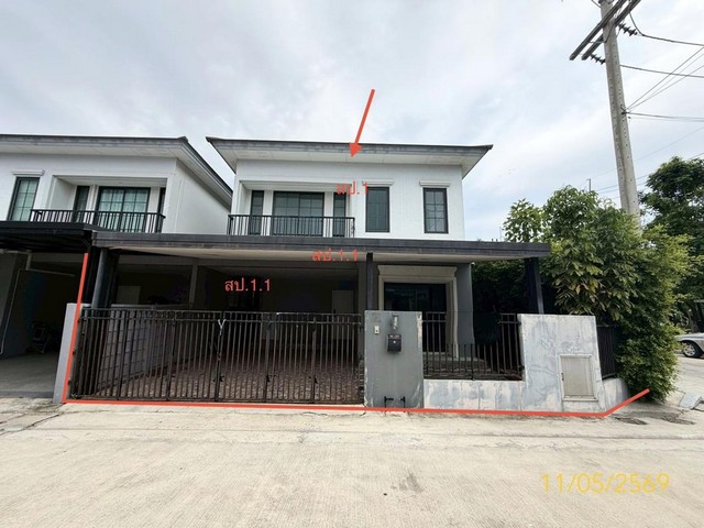 ขายบ้านเดี่ยวปทุมธานี โครงการ บริทาเนีย วงแหวน-หทัยราษฎร์  อำเภอลำลูกกา