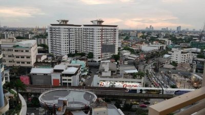 LeLuk Condominium Clean spacious 15th floor BTS Phra Khanong - รูปที่ 2