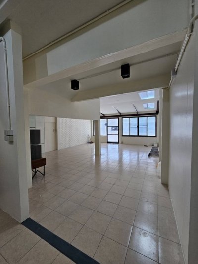 ให้เช่าทาวน์เฮาส์ 2 ชั้น Renovated ใหม่ 200 ตรม. ซอยพหลโยธิน 69-1 ใกล้ BTS สายหยุด เพียง 150 เมตร - รูปที่ 6