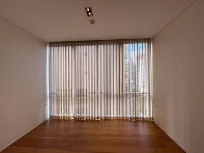 Spacious 3 Bedrooms Residence at Domus 16  2 Bathrooms Unfurnished  Prime Sukhumvit Location  For Rent - รูปที่ 3
