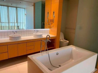 Spacious 3 Bedrooms Residence at Domus 16  2 Bathrooms Unfurnished  Prime Sukhumvit Location  For Rent - รูปที่ 6