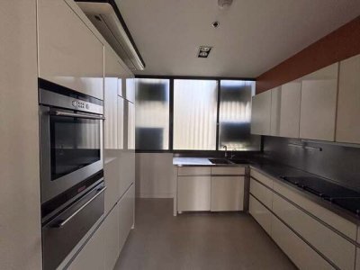Spacious 3 Bedrooms Residence at Domus 16  2 Bathrooms Unfurnished  Prime Sukhumvit Location  For Rent - รูปที่ 8
